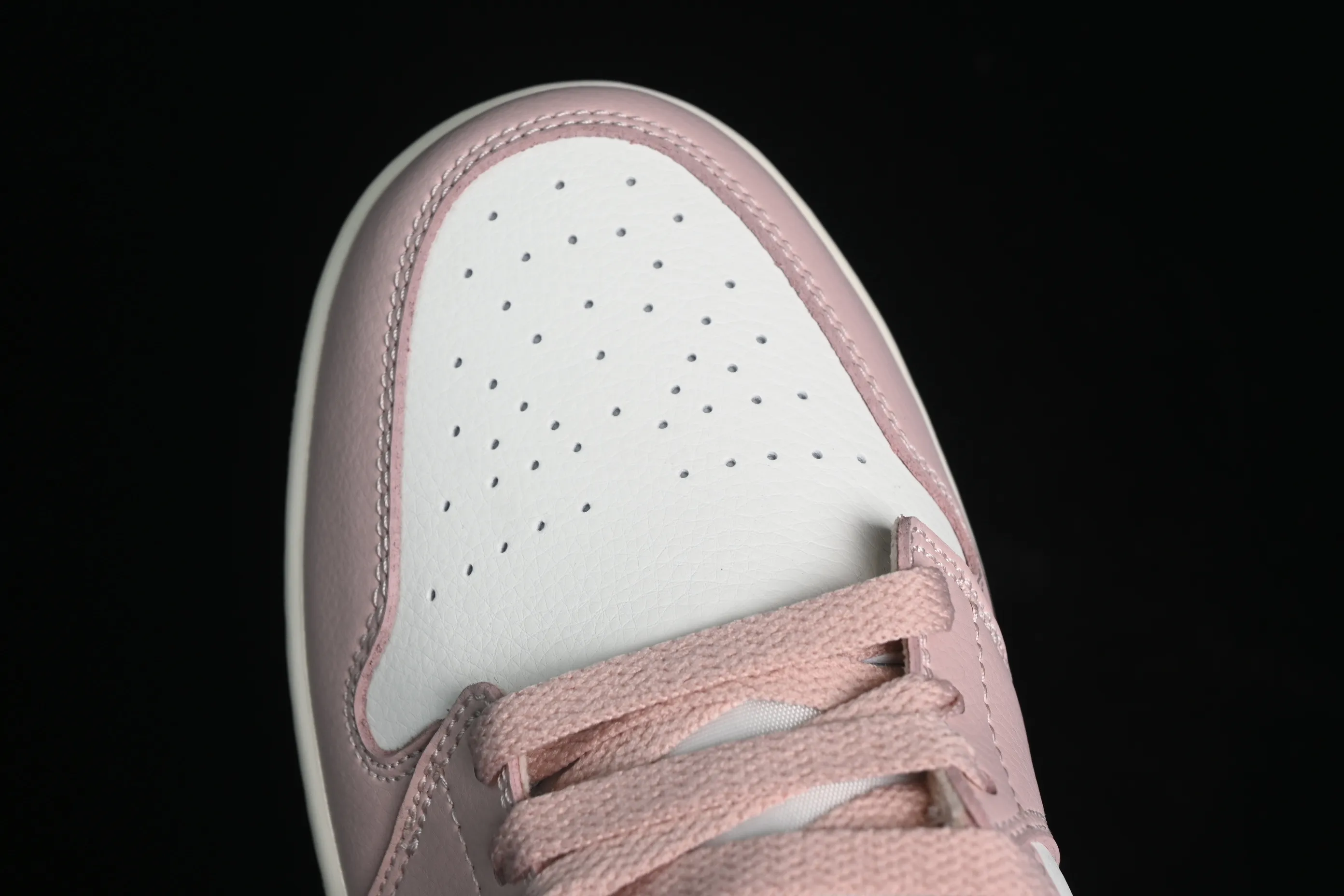 All categories Air Jordan Jordan series basketball shoes Air Jordan 1 Mid Air Jordan 1 Mid AJ1 Joe 1 khaki powder China basketball shoes BQ6472-620